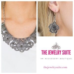 2/$6 • 4/$10 | Petunia Paradise | Necklace Set